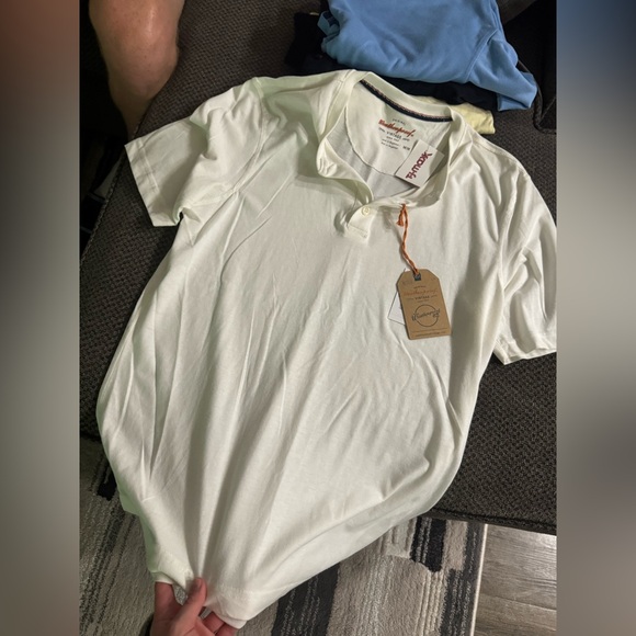 Collared shirt - Picture 1 of 1